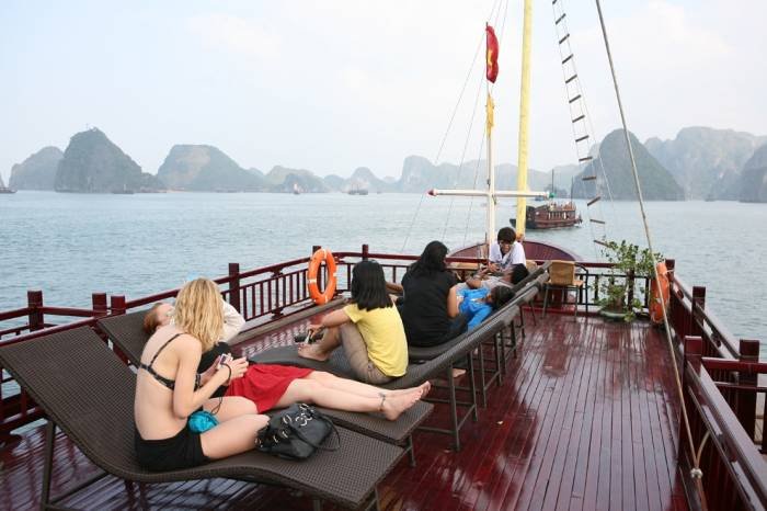  Profile Photos of Ha Long Bay Discorvery tour 21B Bat Dan Str, Hoan Kiem Dist, - Photo 5 of 7