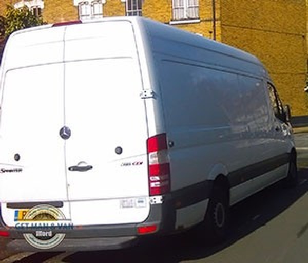  Profile Photos of Man and Van Ilford 3 71 Albert Rd - Photo 1 of 1