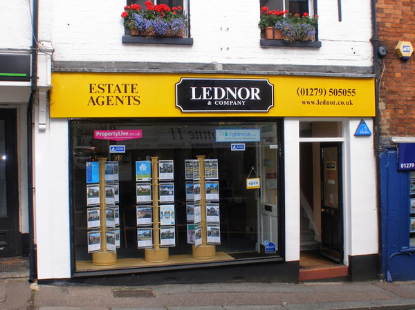  Profile Photos of LEDNOR & COMPANY 3 Bridge Street - Photo 2 of 5