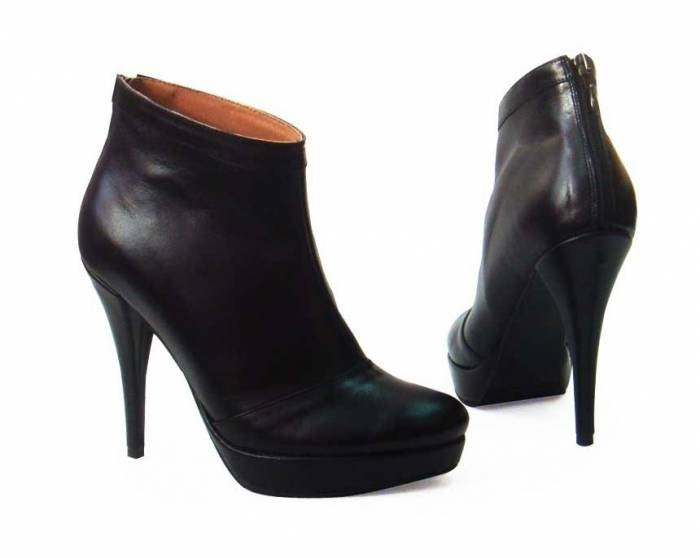 To order online go to http://www.pantofiromanesti.ro/ Profile Photos of ROMANIAN SHOES Bucuresti, - Photo 3 of 68 To order online go to http://www.pantofiromanesti.ro/ Profile Photos of ROMANIAN SHOES Bucuresti, - Photo 3 of 68