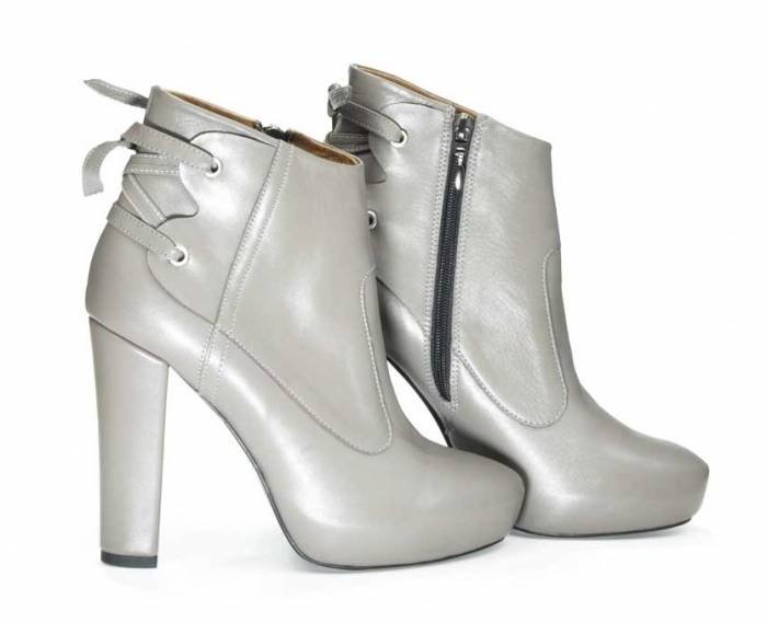 To order online go to http://www.pantofiromanesti.ro/ Profile Photos of ROMANIAN SHOES Bucuresti, - Photo 33 of 68 To order online go to http://www.pantofiromanesti.ro/ Profile Photos of ROMANIAN SHOES Bucuresti, - Photo 33 of 68