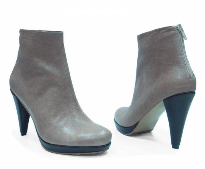  Profile Photos of ROMANIAN SHOES Bucuresti, - Photo 24 of 68