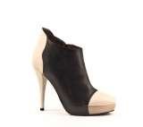 To order online go to http://www.pantofiromanesti.ro/ ROMANIAN SHOES Bucuresti, 