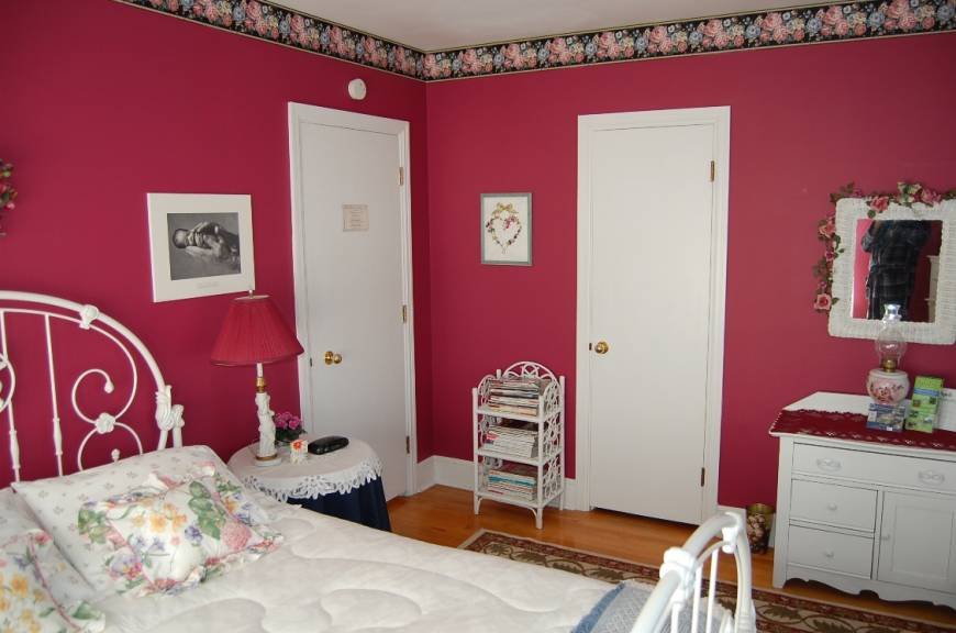  Pricelists of Harbour Tide Inn ~ Bed & Breakfast 725 Main Street - Photo 13 of 15