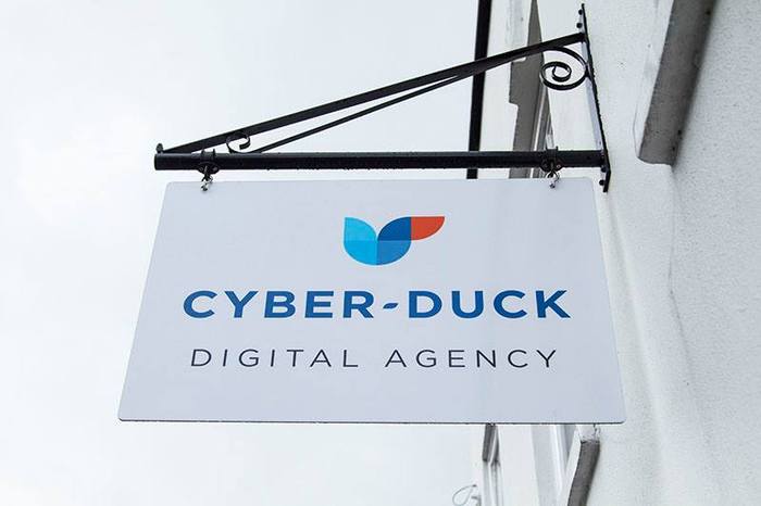  Profile Photos of Cyber-Duck Elstree House, 12 High Street - Photo 2 of 3
