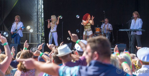  Profile Photos of ABBA Chique - The HOTTEST tribute to ABBA Chaffinch Close - Photo 21 of 22