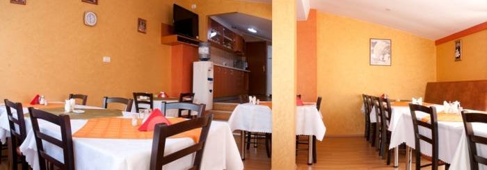  Profile Photos of Pensiunea Delia *** Str. Chisodei nr. 86 - Photo 6 of 10