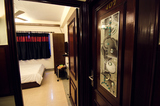  Roland Hotel 28A, Rowland Road 