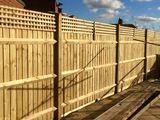  Fencing North London green close 