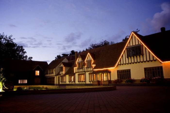  Profile Photos of Lakeside Restaurant at Great Hallingbury Manor Tilekiln Green, Great Hallingbury - Photo 12 of 16