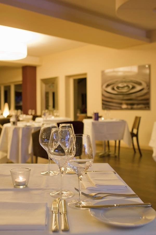  Profile Photos of Lakeside Restaurant at Great Hallingbury Manor Tilekiln Green, Great Hallingbury - Photo 4 of 16