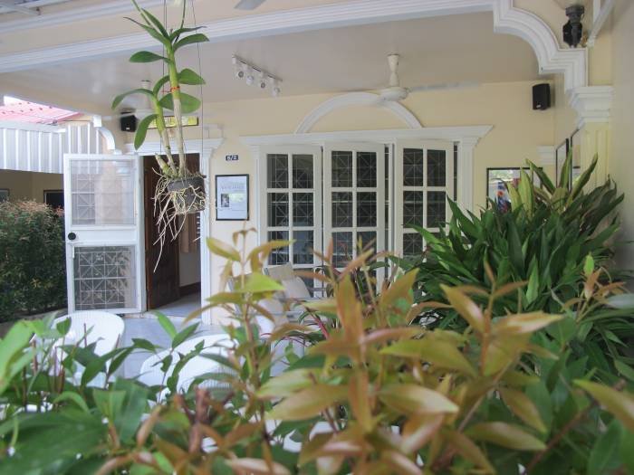  Profile Photos of White Space Phuket Soi Sukee - Photo 3 of 8