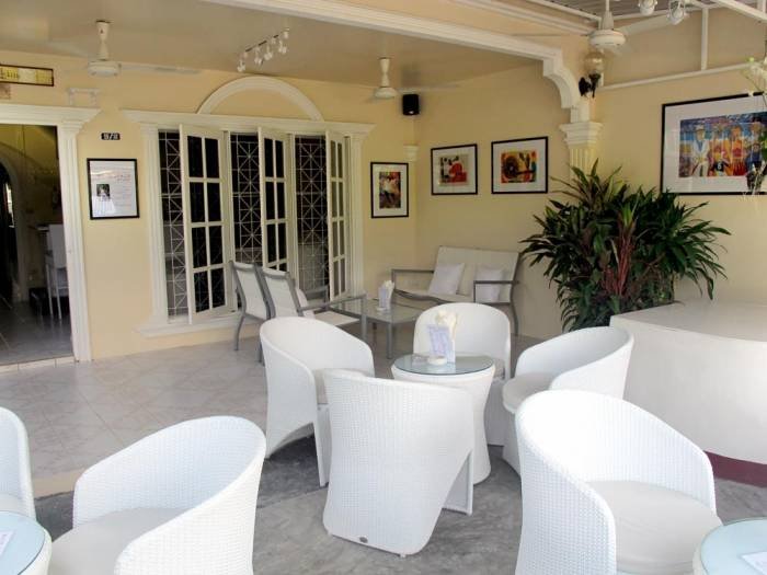  Profile Photos of White Space Phuket Soi Sukee - Photo 5 of 8
