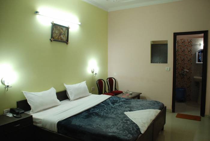  Profile Photos of AIRPORT HOTEL MAYANK RESIDENCY A-230, Road No.2, A-Block, Near IGI International And Domestic Airport  Mahipalpur  Extn., New Delhi - Photo 6 of 13
