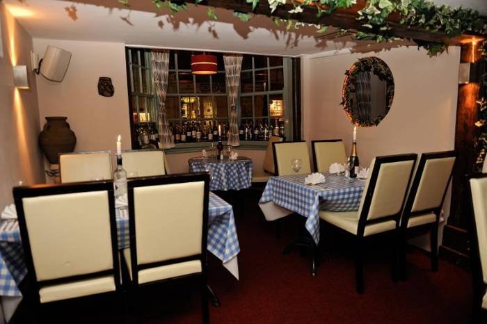  Profile Photos of Monnis Greek Restaurant 51 Newland Street - Photo 4 of 5
