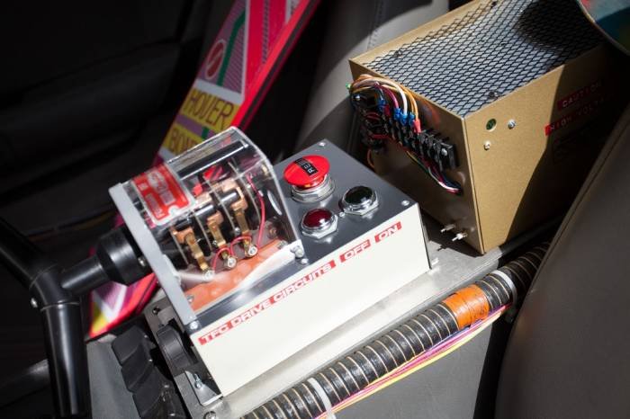 Time Drive Switch Profile Photos of Delorean Hire - Hire a Delorean - Back To The Future Car Hire - Delorean Time Machine UK - BTTF Delorean Leeds - Photo 6 of 43