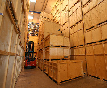 hull self storage our team and vans of Removals Hull 26 vermont crescent - Photo 8 of 16