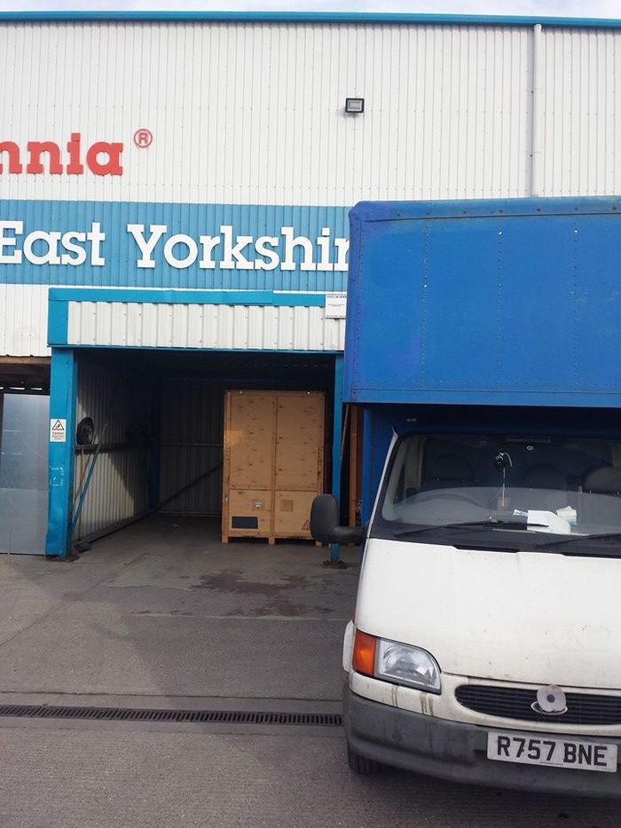 hull storage our team and vans of Removals Hull 26 vermont crescent - Photo 10 of 16