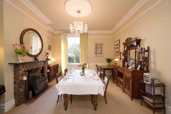  Profile Photos of Oaklodge Bed & Breakfast 4 Pembrooke Park - Photo 6 of 11