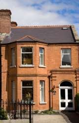  Oaklodge Bed & Breakfast 4 Pembrooke Park 