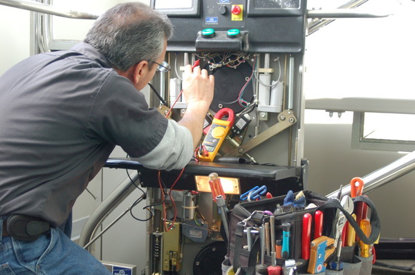  Profile Photos of Industry Best Lift Engineers at JDR JDR Lift Services Ltd. Jacuby House 28B Kent Rd - Photo 1 of 3