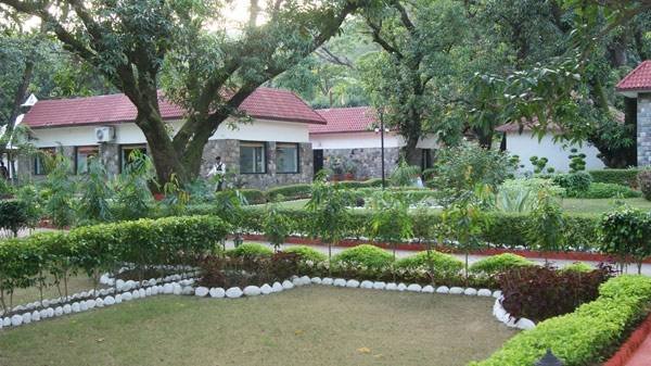 Profile Photos of Corbett Leela Vilas A/2A Ist Floor Shiv Arcade, Mayur Vihar Phase-1 - Photo 3 of 8