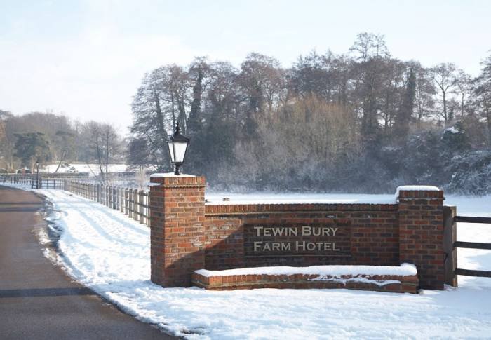  Profile Photos of Tewin Bury Farm Hotel Hertford Road (B1000) - Photo 11 of 24