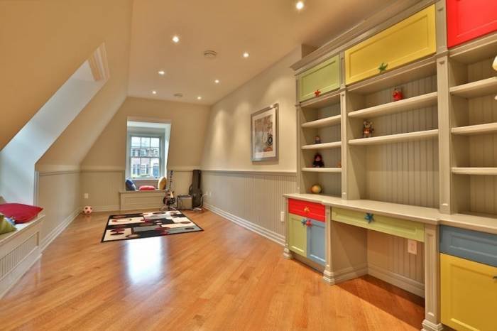  Profile Photos of Mike Rosen Homes 1111 Finch Avenue West - Photo 18 of 22