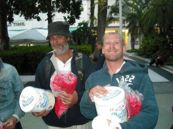 Solidary and Hope in Miami Beach helping in a Cold Winter I - Solidary Foundation - Paul Chehade 29 Solidary and Hope in Miami Beach helping  of Solidary Foundation 847 S.W. 8th Street - Photo 19 of 24