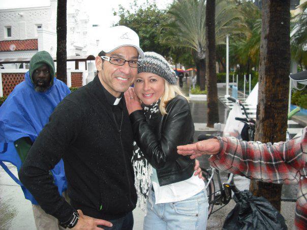 Solidary and Hope in Miami Beach helping in a Cold Winter II - Solidary Foundation - Paul Chehade 31 Solidary and Hope in Miami Beach helping  of Solidary Foundation 847 S.W. 8th Street - Photo 23 of 44