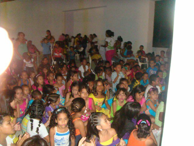 34 Solidary Christmas in Medellin, Colombia of Solidary Foundation 847 S.W. 8th Street - Photo 30 of 63