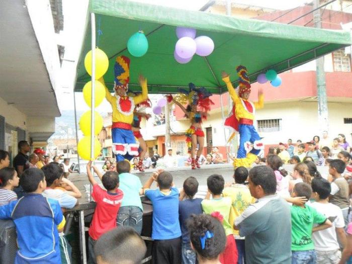 Solidary - Celebration of Family, Medellin - Colombia - Solidary Foundation - Paul Chehade 53 Solidary - Celebration of Family, Medellin of Solidary Foundation 847 S.W. 8th Street - Photo 9 of 36