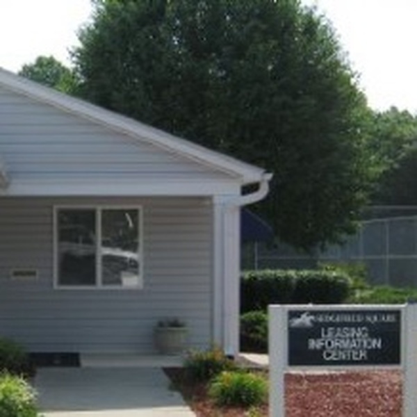  Profile Photos of Sedgefield Square Apartments 4215 Bernau Ave - Photo 3 of 5