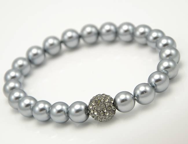 Bratara shamballa cu perle silver. www.mikha.ro Profile Photos of Magazin online bijuterii argint, bijuterii fashion, esarfe si ceasuri dama - www.mikha.ro - www.mikha.ro - Photo 71 of 99