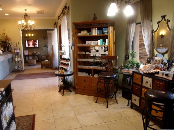  Profile Photos of Suddenly Slimmer Day and Med Spa 3317 E. Indian School Rd - Photo 3 of 22