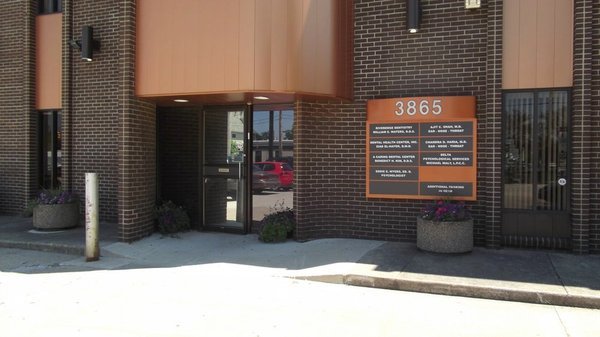  Profile Photos of A Caring Dental Group 3736 Rocky River Dr - Photo 4 of 17