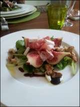 Fig, prosciutto, goat cheese salad La Serviette Blanche 4, Rue La Fontaine, 