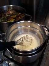 Cooking class, preparing creme Anglaise La Serviette Blanche 4, Rue La Fontaine, 