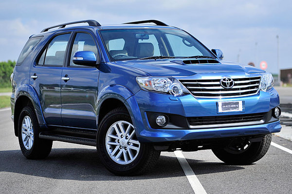  Profile Photos of India Tour Taxi car rental delhi, car on rent in delhi, rent a car in delhi, luxury car rental delhi, toyota innova hire delhi, luxury car hire delhi, luxury car on rent in delhi - Photo 2 of 5