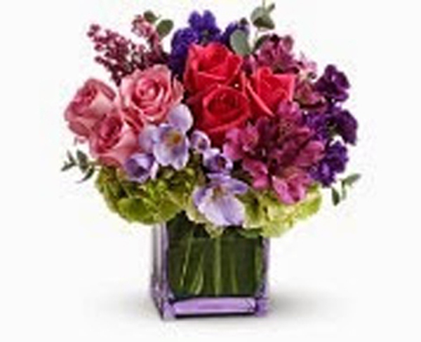  Profile Photos of Edelweiss Flower Boutique 1722 Ocean Park Blvd - Photo 8 of 9