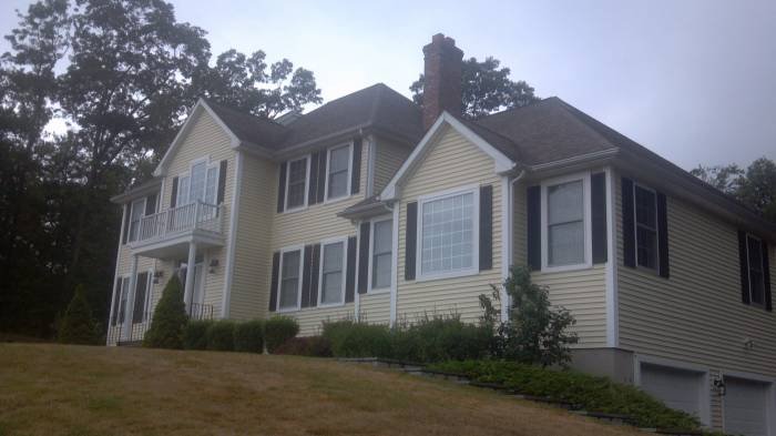  Profile Photos of The Thomas G Sheehan Agency 27 Glen Road - Photo 2 of 9