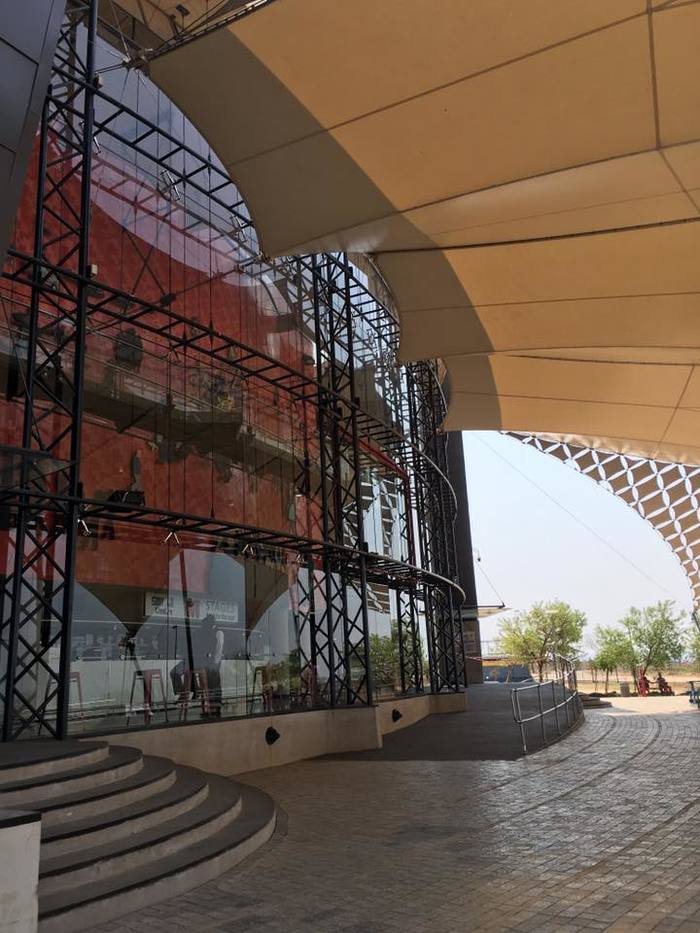  New Album of Randburg Glass Corner of Burke & Braam Fisher Drive, Bram Fischer Dr - Photo 2 of 14
