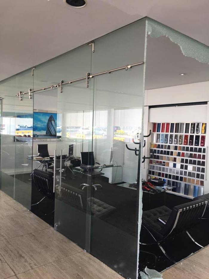  New Album of Randburg Glass Corner of Burke & Braam Fisher Drive, Bram Fischer Dr - Photo 5 of 14
