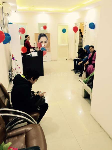  New Album of Athena Skin Clinic Chandigarh SFC 31, 1st Floor,Inner Market, Sector 7C - Photo 8 of 8