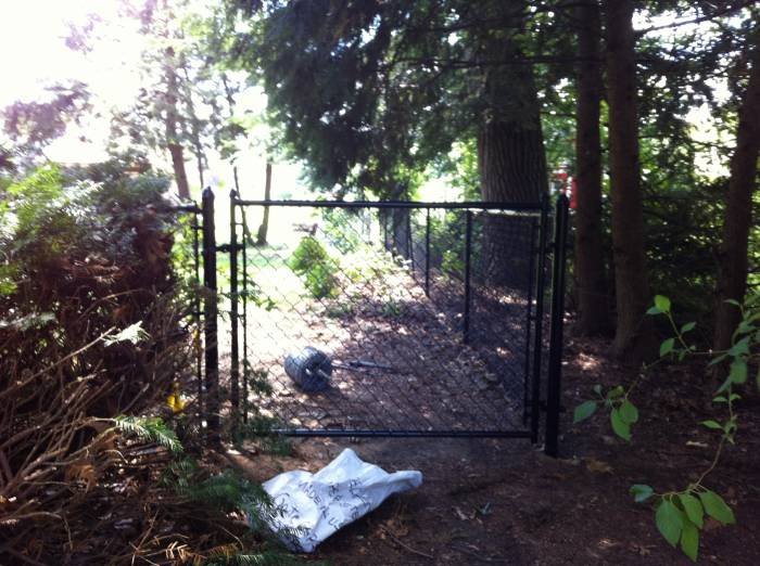  Profile Photos of Custom Fence Company 2265 reum rd - Photo 22 of 49