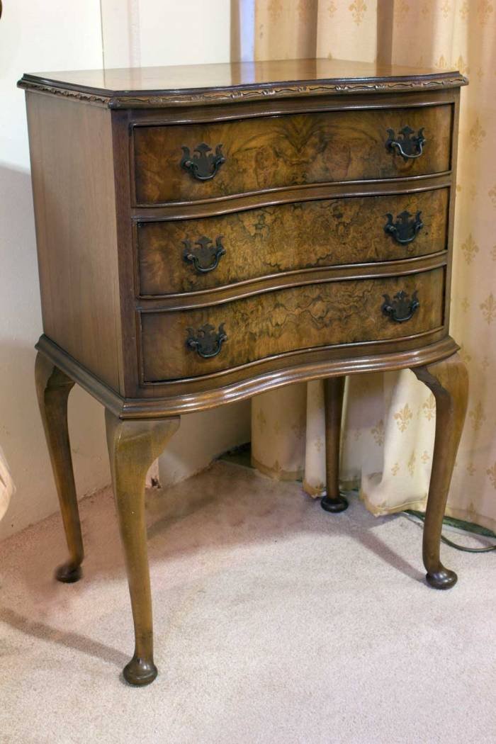  Profile Photos of VB Antiques and Interiors Dodwell Trading Park, Evesham Road - Photo 73 of 118