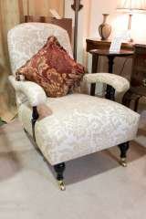  VB Antiques and Interiors Dodwell Trading Park, Evesham Road 
