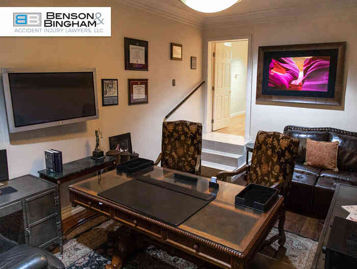  Profile Photos of Benson & Bingham Accident Injury Lawyers, LLC 626 S. 10th St. - Photo 2 of 27