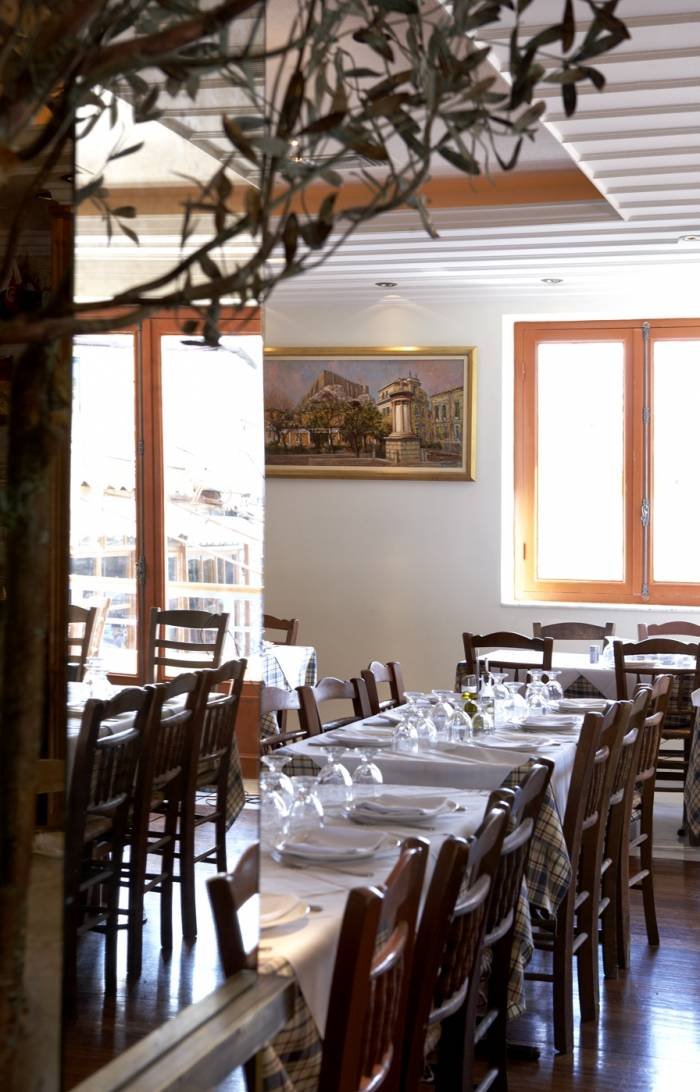  Profile Photos of Elaia Restaurant 16 Erechtheos & Erotokritou str. - Photo 4 of 6