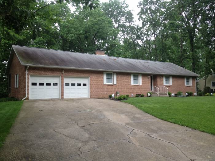  Profile Photos of Roof Cleaning by A&E 301 w main st - Photo 4 of 5